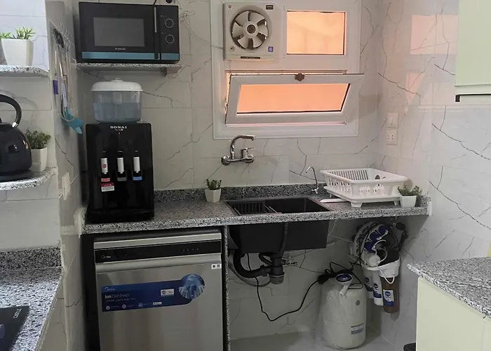 Quseir Living Premium 3br *